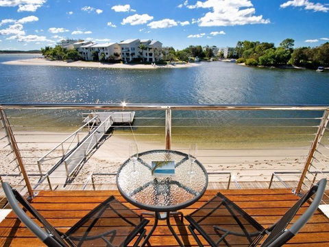 Driftwood Apartment 6 - Accommodation Whitsundays 1