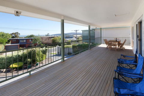 DROMANA BAY VIEWS - DROMANA - Accommodation Whitsundays 0