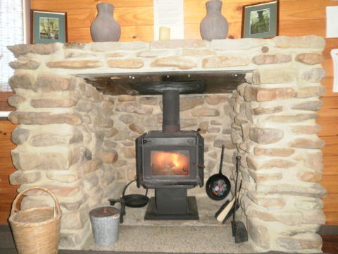 Duffy's Country Accommodation - Accommodation Whitsundays 3