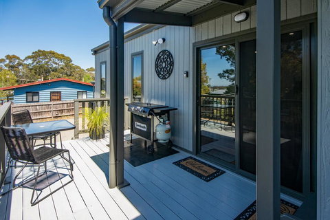 EAGLE VIEW UNIT 5 STAR - Accommodation Whitsundays 2