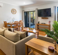 EAGLE VIEW UNIT 5 STAR - Accommodation Whitsundays
