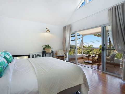 EAST COAST ESCAPES - Lighthouse Studio - Accommodation Whitsundays 1