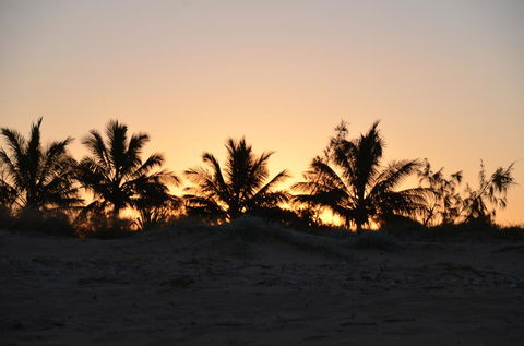 Econo Lodge Beachside - Accommodation Whitsundays 3