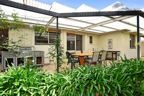Eden On Eden - Accommodation Whitsundays 1