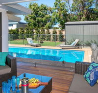 Emerald - coastal walk swimming pool pet friendly - Accommodation Whitsundays