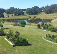 Emu Lodge Country Retreat - Accommodation Whitsundays