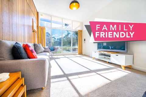 Evergreen On Franklin-Family Friendly - Wifi - Unique - Accommodation Whitsundays 0