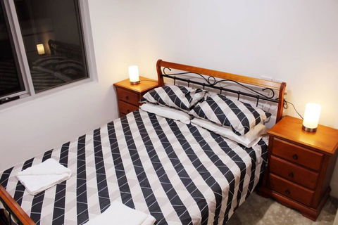 Executively Styled 2 Bed, 2 Bath, Perfect Location - Accommodation Whitsundays 2
