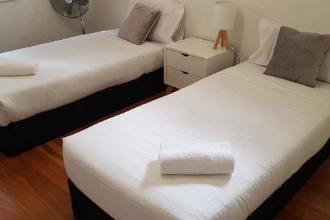 Fantastic Fitzroy - Huge House For A Magical Time! - Accommodation Whitsundays 1