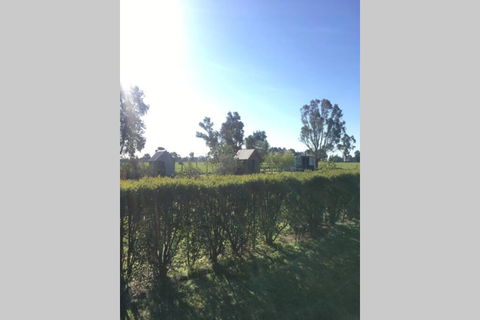 Farm House At The Gateway To The King Valley - Accommodation Whitsundays 0