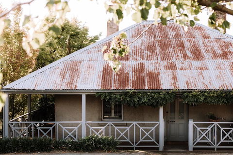 French Cottage 1854 With Stunning Alfesco Garden - Accommodation Whitsundays 0