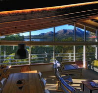 Freycinet Beachfront Retreat - Accommodation Whitsundays