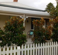FUNKY COTTAGE - Accommodation Whitsundays