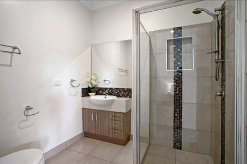 GALBRAITH BEACH STUDIO 3 - Accommodation Whitsundays 3