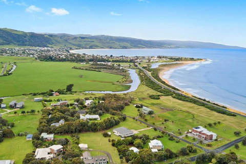 GALBRAITH BEACH STUDIO 3 - Accommodation Whitsundays 2