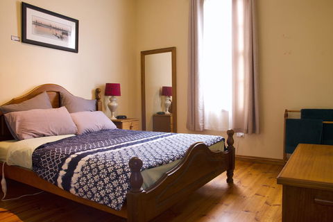 Gellibrand River Gallery Accommodation - Accommodation Whitsundays 1