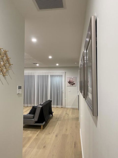 Gisborne - Accommodation Whitsundays 2