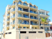 Glenelg Beachside Luxury Apartments
