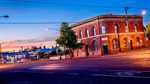 Globe Guesthouse - Accommodation Whitsundays 0