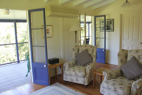 Glocca Morra Cottage - Accommodation Whitsundays 1