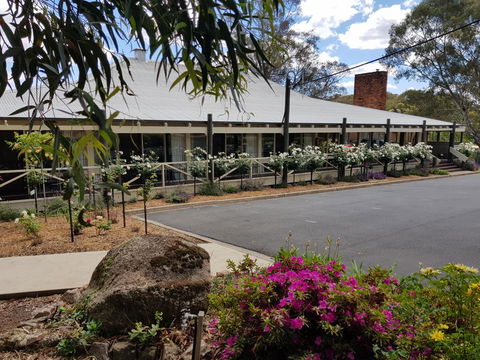 Golden Heritage Accommodation - Accommodation Whitsundays 1