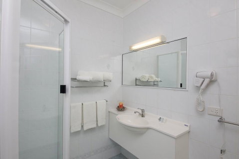 Golf Club Motor Inn Wingham - Accommodation Whitsundays 3