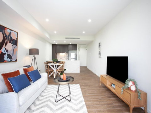 GOLF LOVERS RETREAT-Long/Short Term Lets AVL: L'Abode - Accommodation Whitsundays 1