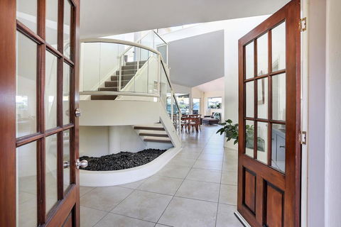 Gone Fishin' - Noosa Waters - Accommodation Whitsundays 2