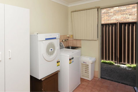 Government Rd 38 - Shoal Bay - Accommodation Whitsundays 3