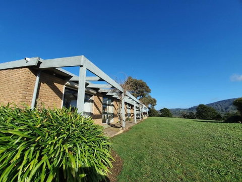 GRACEDALE HILLS HOMESTEAD - Accommodation Whitsundays 1