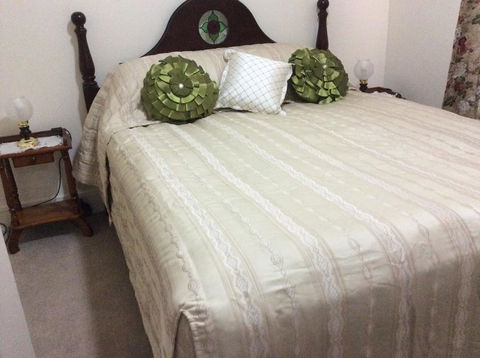 Granny's B&B - Accommodation Whitsundays 0
