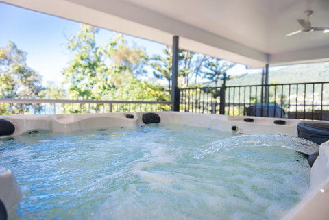 Great Escape - Cannonvale - Accommodation Whitsundays 1