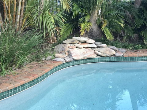 Guest House On Hyde - Accommodation Whitsundays 1