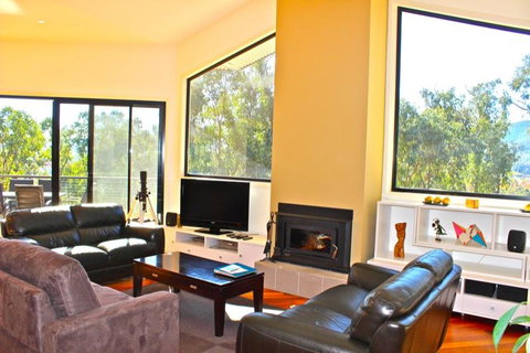 Gumtree Villa - Accommodation Whitsundays 1