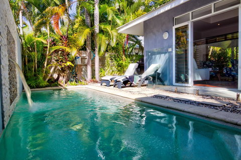 Hanalei Beach House Port Douglas - Accommodation Whitsundays 0
