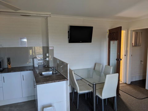 Harrington Village Motel - Accommodation Whitsundays 2