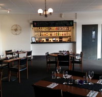 Highway One Motel - Accommodation Whitsundays