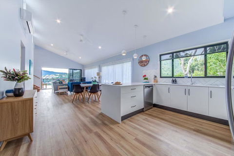 Hillside Haven - Airlie Beach - Accommodation Whitsundays 0