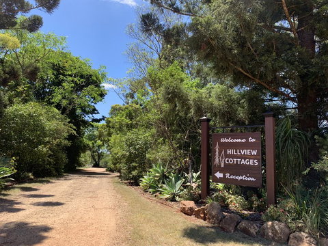 Hillview Cottages - Accommodation Whitsundays 2