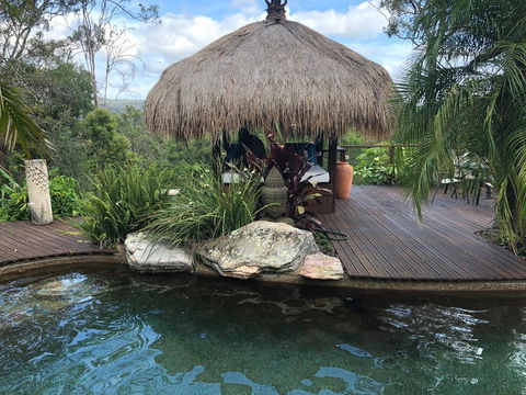 Hinterland Hideaway - Accommodation Whitsundays 0