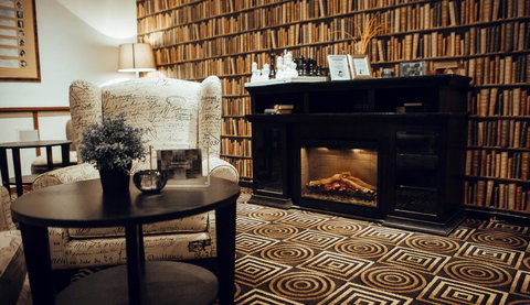 Holiday Inn Warwick Farm - Accommodation Whitsundays 3