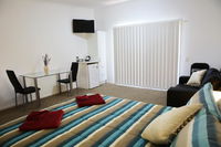 Honeybee - Country Accommodation