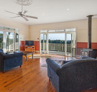 Hopkins River Homestead - Fireplace Linen WiFi 4 bdrm - Accommodation Whitsundays