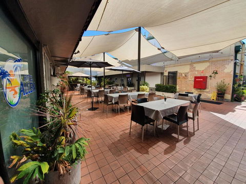 Hotel Allen - Accommodation Whitsundays 1