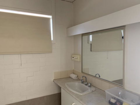 Jerilderie Motor Inn - Accommodation Whitsundays 2