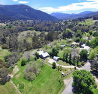 Johanna - Accommodation Whitsundays