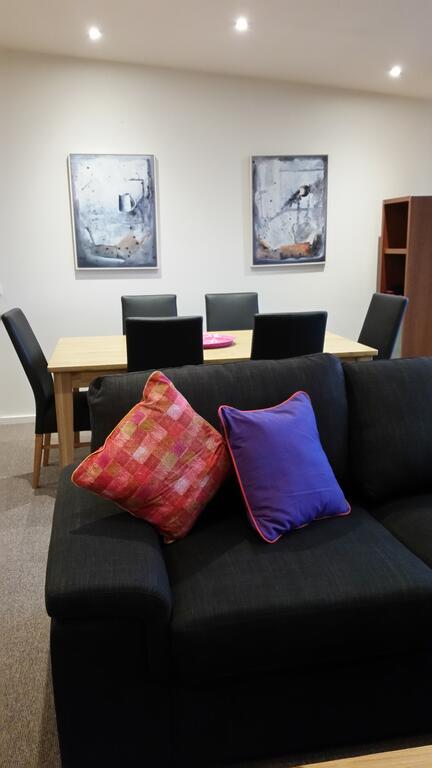 K2 ELEVEN - Accommodation Whitsundays 0