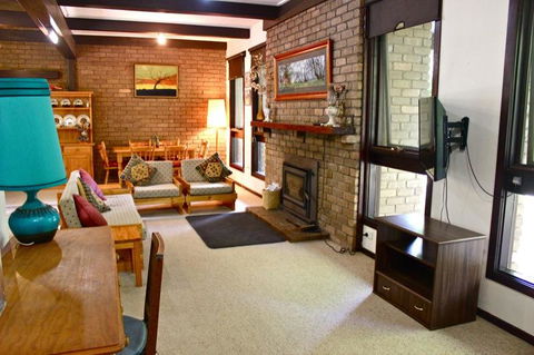 Kaighins Place - Accommodation Whitsundays 1