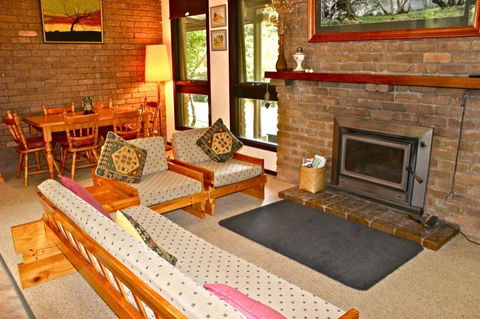 Kaighins Place - Accommodation Whitsundays 2