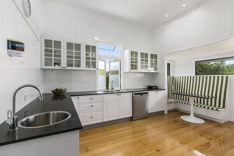 Kenilworth Boutique Accommodation - Accommodation Whitsundays 0